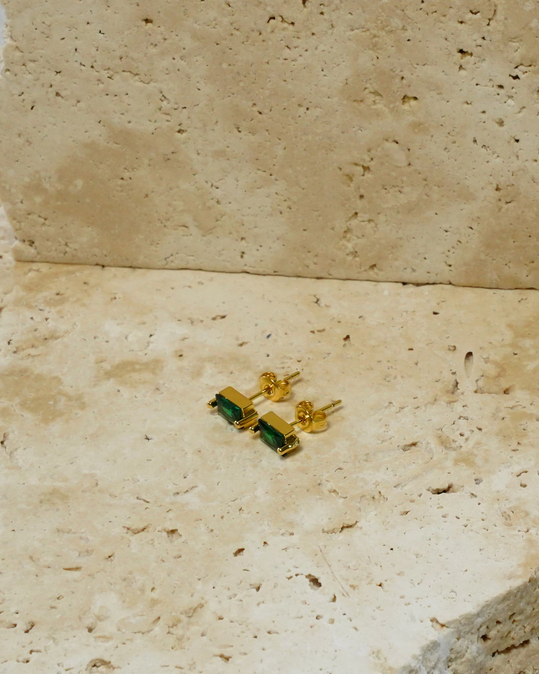 Emerald studs